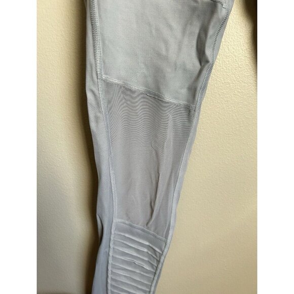 Victoria’s Secret Sport Knockout Grey Tight Leggings Mesh Cutout Size Small - Picture 7 of 8